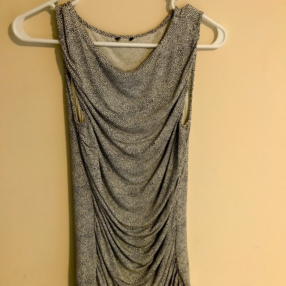 Rouched black and white tank top